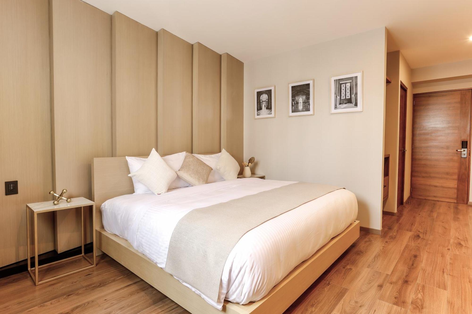 Reforma Capital Inn Мехико Экстерьер фото